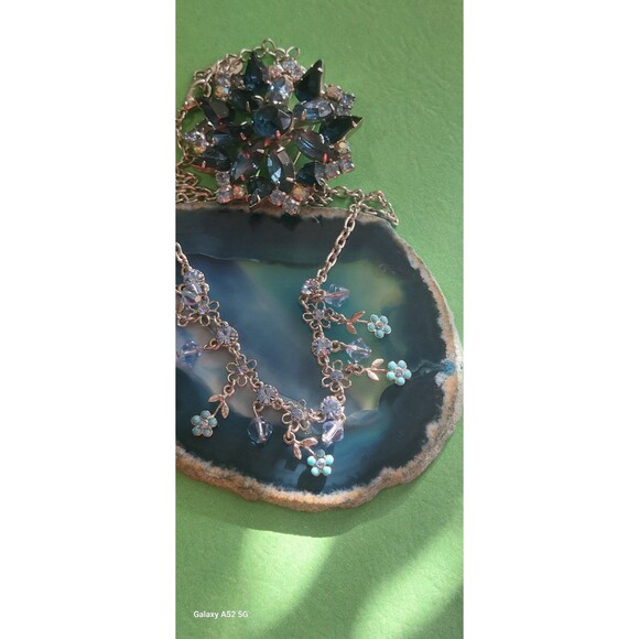 Cute cookie lee blue flowers ab rhinestone necklace+ bonus unsigned brooch - Picture 4 of 11